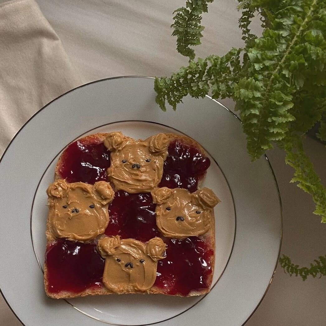 Peanut butter bears on toast with jelly squares